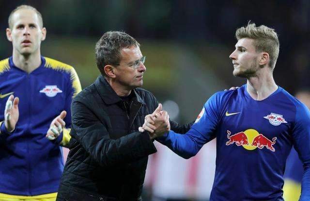 瑞士大名单：阿坎吉领衔，扎卡、科贝尔、恩多耶、R罗在列（瑞士队大名单出炉：阿坎吉压阵，扎卡、科贝尔、恩多耶、R罗悉数入选）