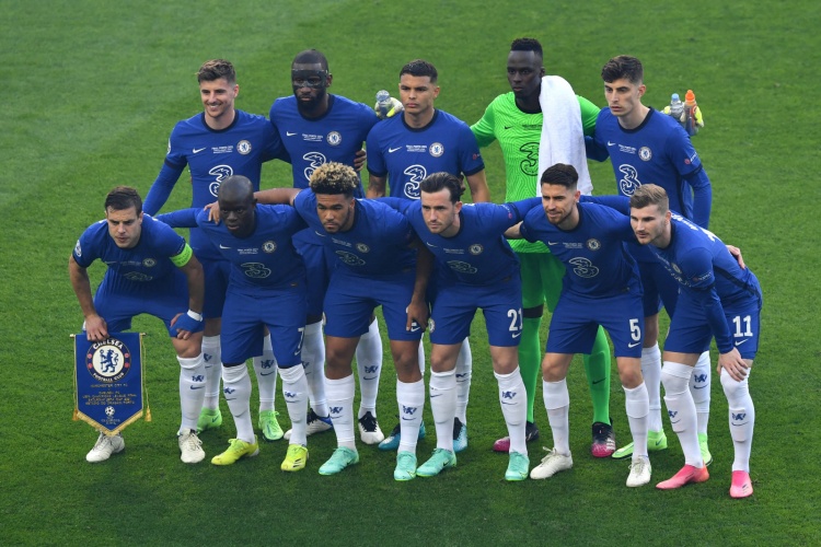 打成表演赛！徐杰单节三分6中5＊3节得到23分