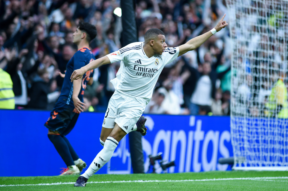 CCTV5直播！U23亚洲杯揭幕战，王钰栋联手拜合拉木，力争首场胜利