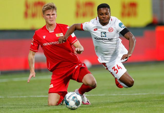 国籍争议真相大白1年，22岁谷爱凌重回最高领奖台，全红婵说对了