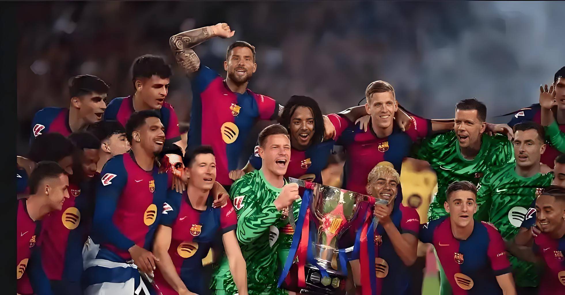 欧联比赛中一球员嘲讽对手鼻子形状，多名队友上前打抱不平（欧联赛场球员讥讽对手鼻型，多名队友上前声援）