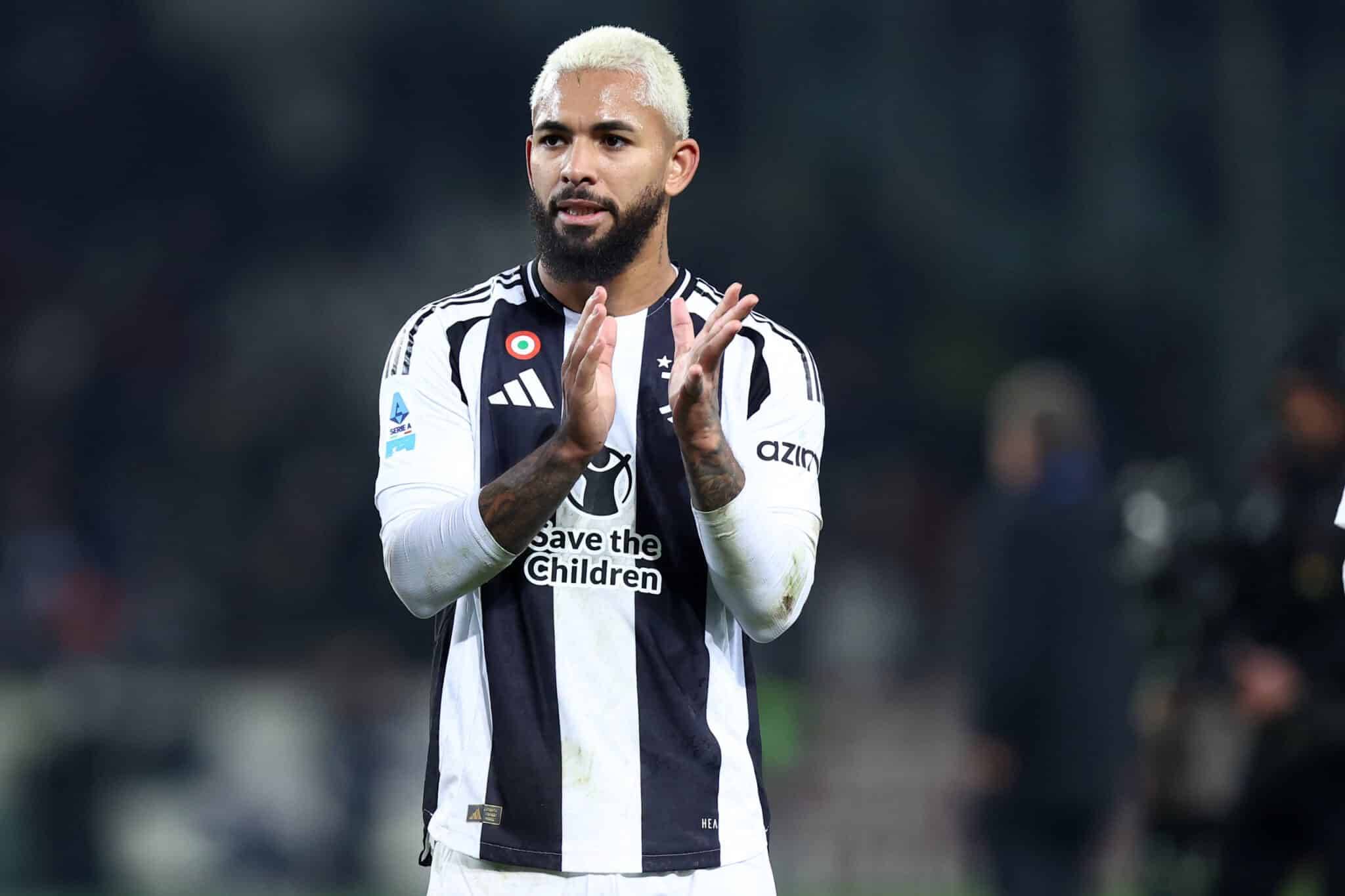 足球世界足球先生候选名单出炉，引发热议（足坛年度先生候选名单揭晓，掀起热议）