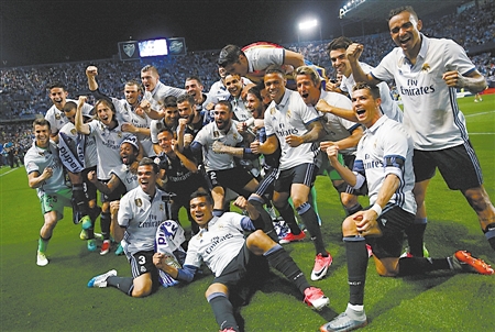 依旧地狱归来！FaZe第一阶段险遭淘汰，目前已锁定Major四强（起死回生！FaZe首阶段险遭淘汰，现已锁定Major四强席位）