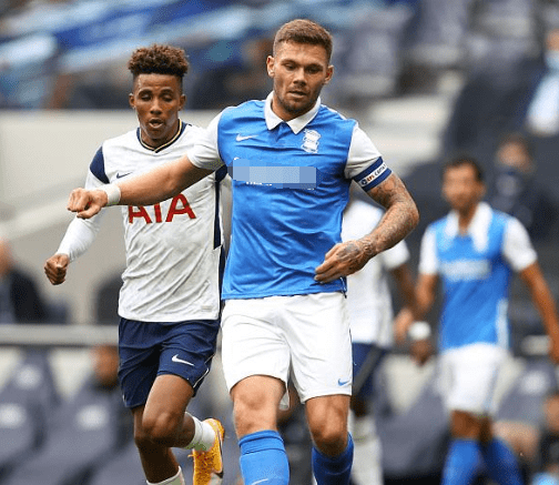 官方：法兰克福前锋伯卡特当选德甲10月最佳球员（官宣：法兰克福前锋伯卡特荣膺德甲10月最佳）