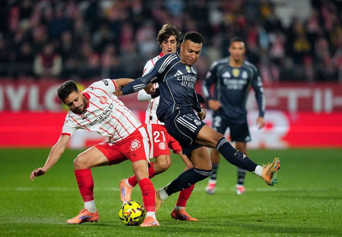 拜仁莱万多夫斯基连续两场进球（莱万多夫斯基为拜仁连续两场破门）