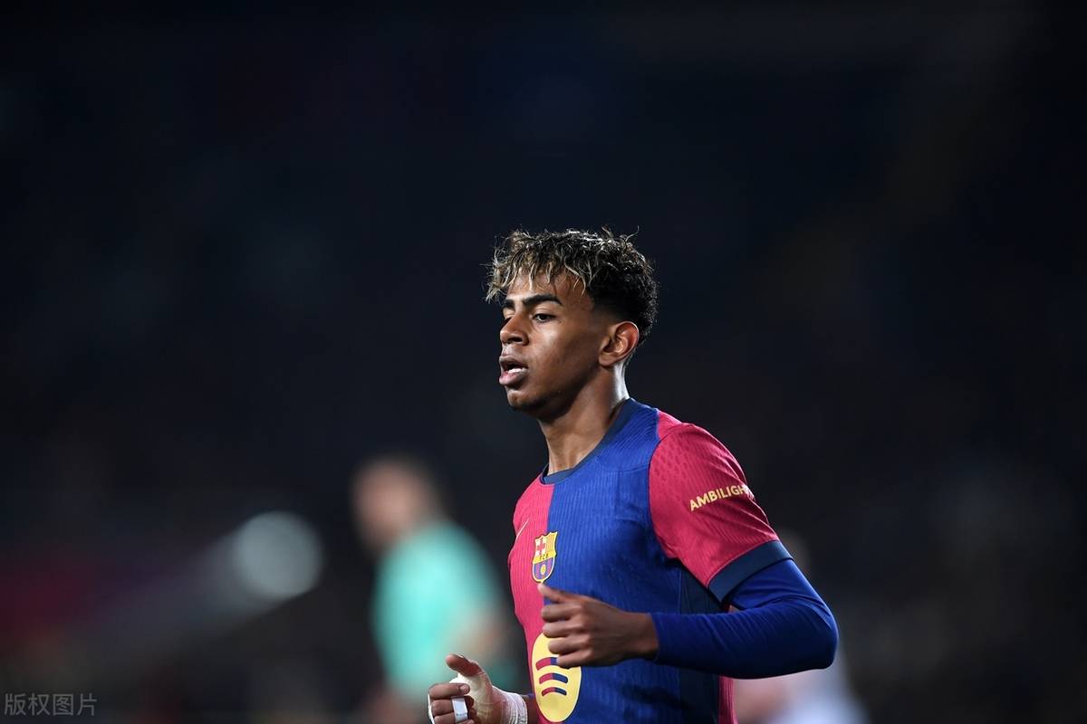 其他大洲足球中北美：哥斯达黎加出师不利，库拉索或成新军（中北美赛场：哥斯达黎加开局不利，库拉索有望崛起为新势力）