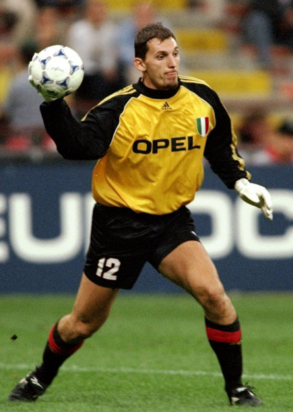 于鑫淼谈U22国足：532体系打强队更合适，受全运会影响也小了（于鑫淼：U22国足对强队宜用532，全运会因素影响不大）