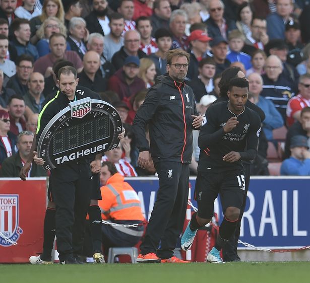 利兹联在英超第14轮主场3-1战胜切尔西，田中碧首球+勒温破门，结束连败并跳出降级区。