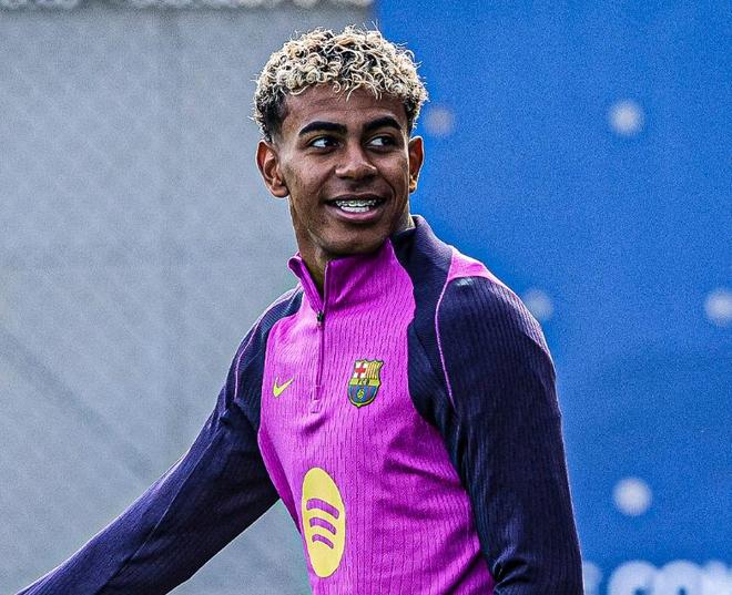 TA：FIFA在卖世界杯期间的停车证，价格是每场75至175美元