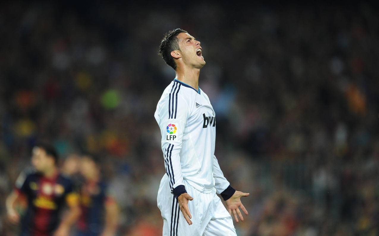 世体：奥尔莫左肩恢复情况良好，预计明年1月4日加泰德比复出（世体：奥尔莫左肩恢复顺利，预计将于明年1月4日的加泰德比复出）