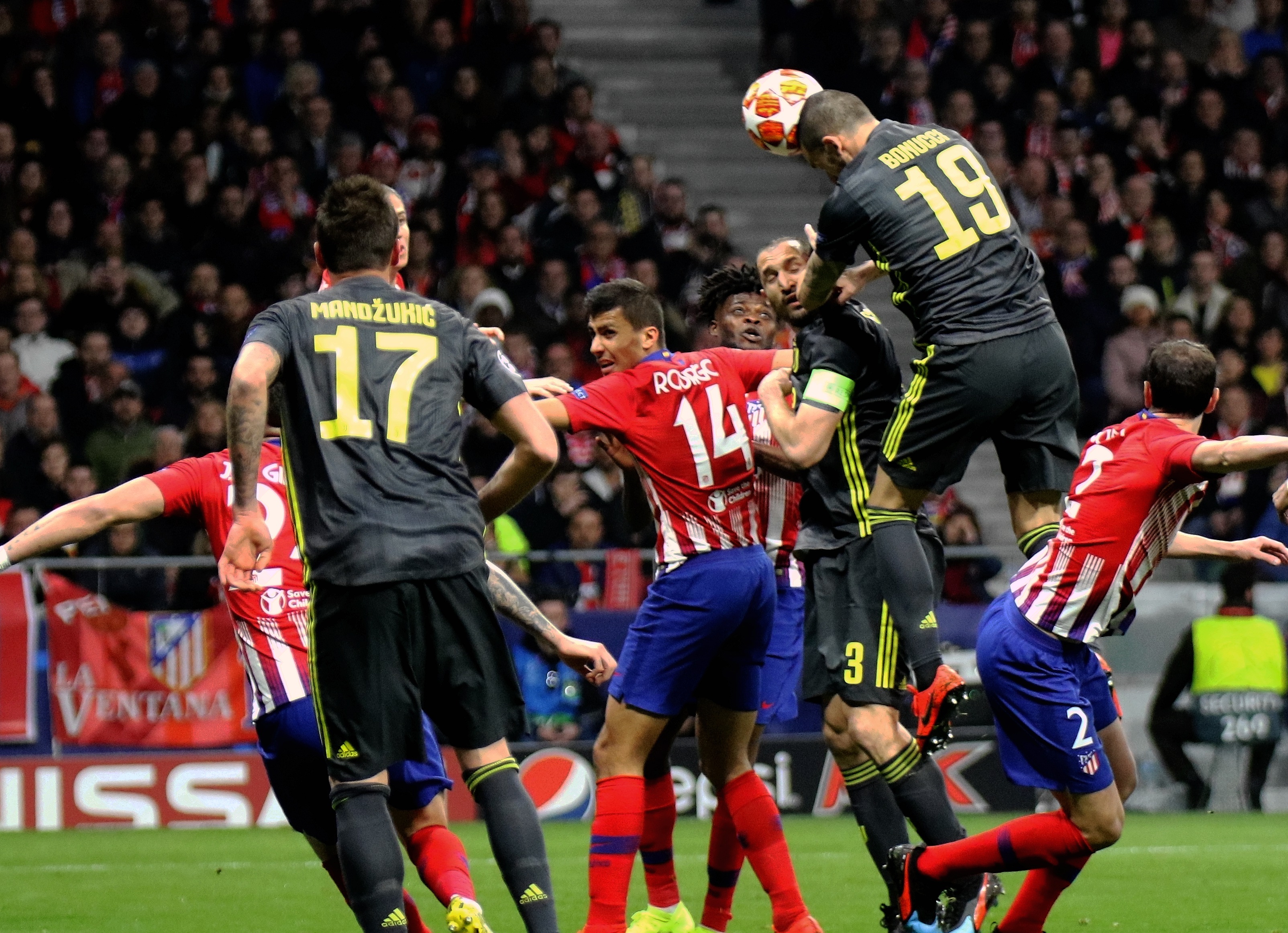 官方：大卫·阿尔马赞出任中国U15国家男子足球队主教练（中国U15男足主帅确定：大卫·阿尔马赞正式上任）