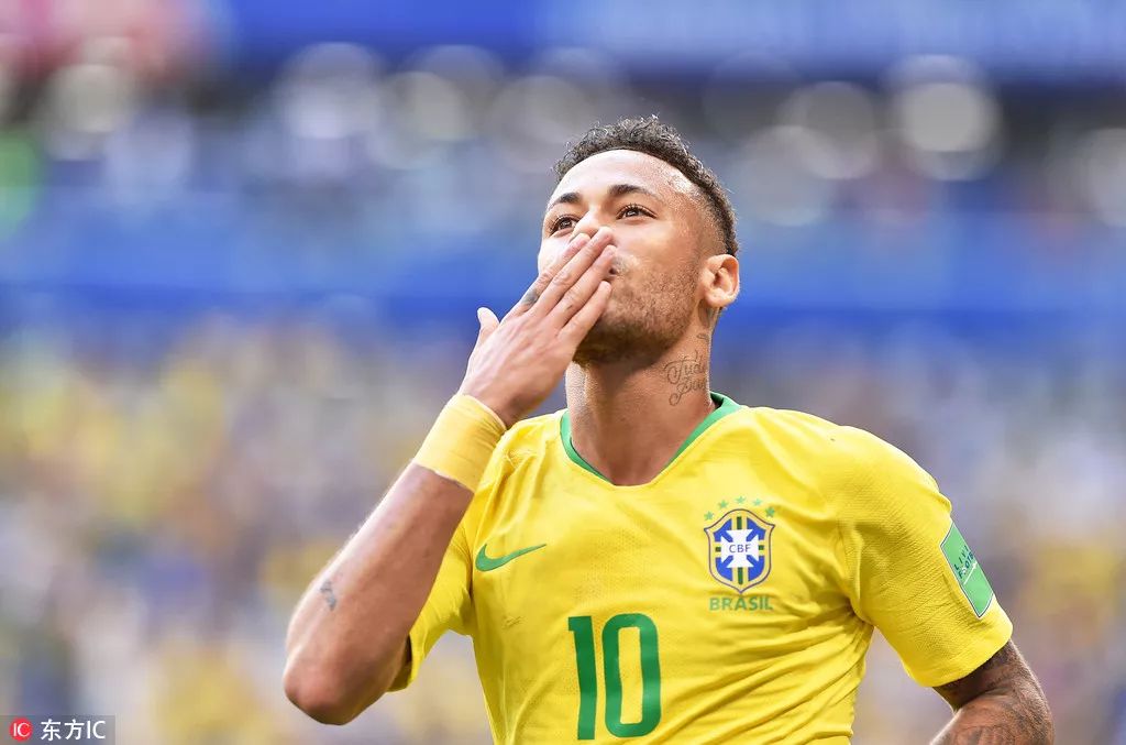 前锋训练中展现惊人速度，状态迅速回升