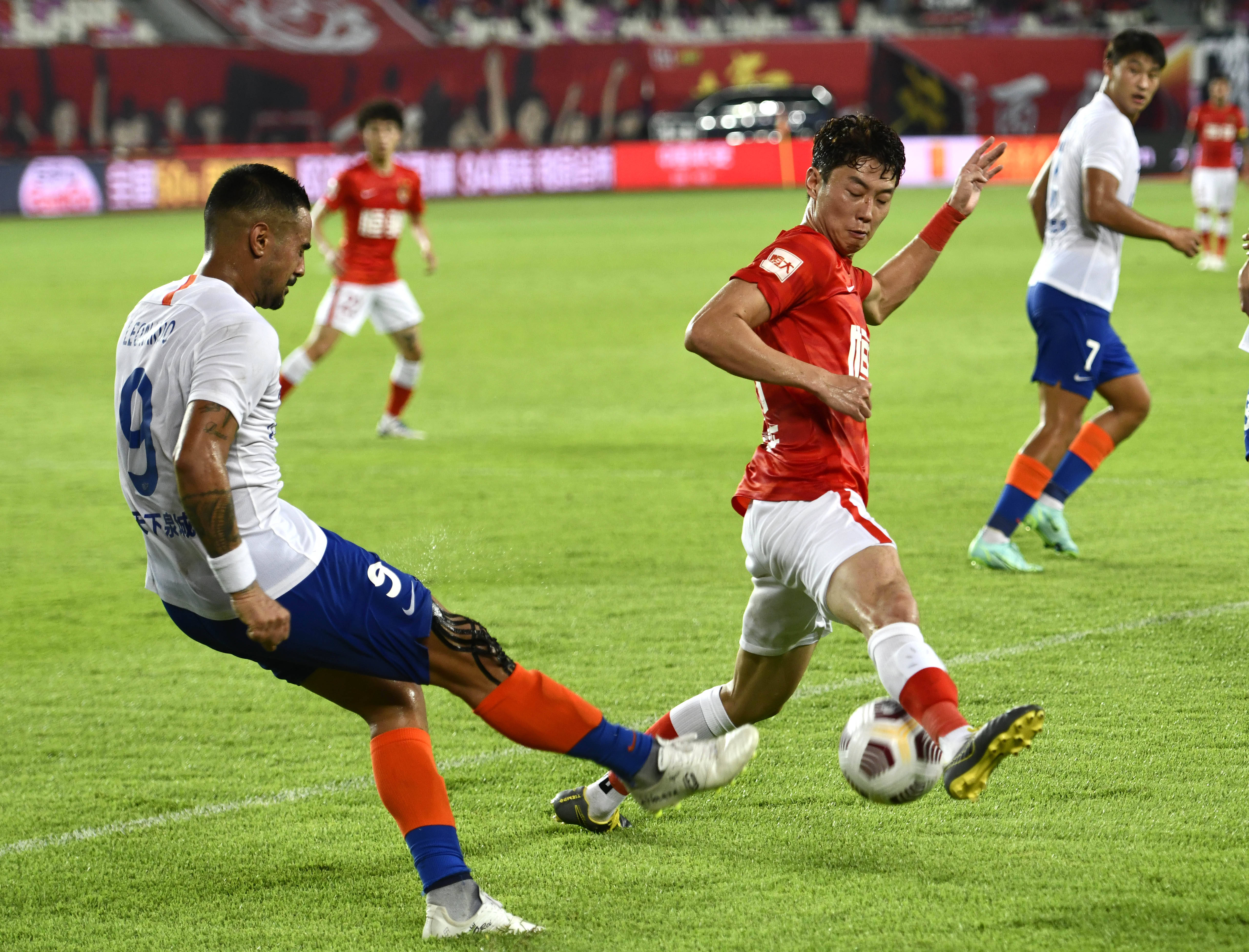 都体：美国投资者收购了卡利亚里部分股份，双方已经正式签约